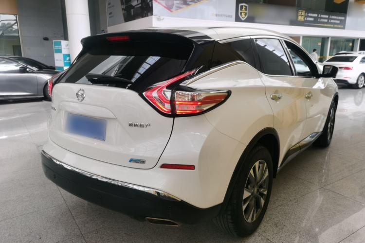 Used Nissan Murano 2021 2.5L XL Two-Wheel Drive Smart Connect Luxury Edition
