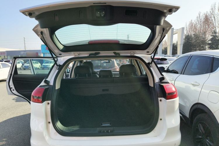 Used Geely Auto Emgrand X7 Sport 2016 1.8TD Automatic ZhiShang Model
