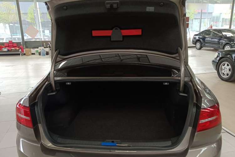 Used Volkswagen Magotan 2018 330TSI DSG Advanced Model