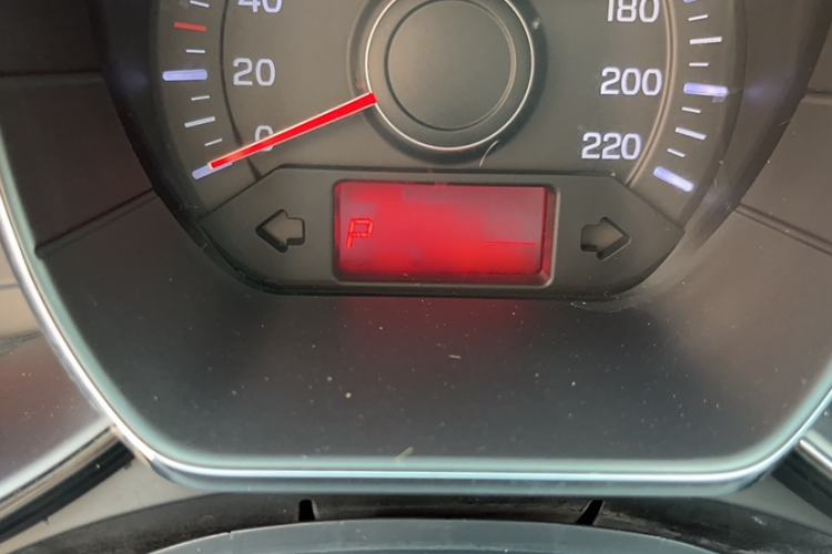 Used Kia K2 2012 Sedan 1.4L Automatic GLS Commemorative Edition
