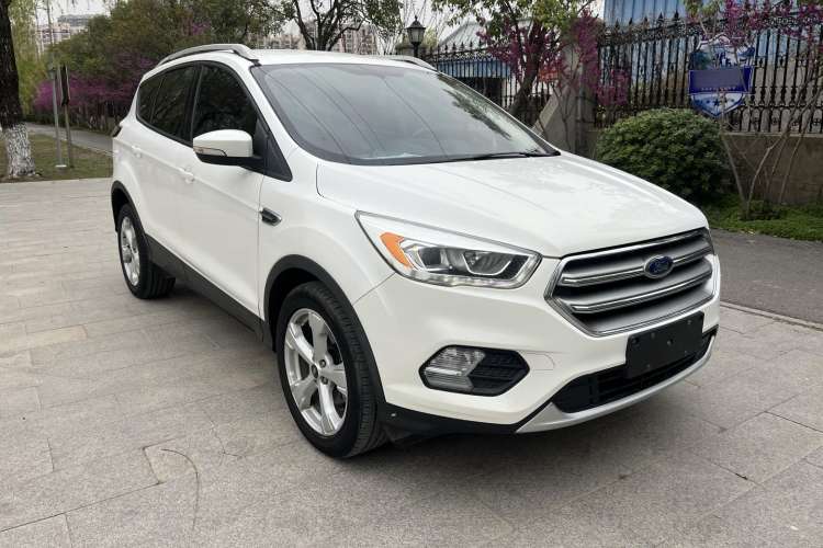 Used Ford Kuga 2017 EcoBoost 180 Two-Wheel-Drive Elite Trim
