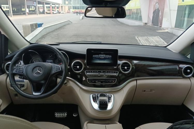 Used Mercedes-Benz V-Class 2018 V 260 L Prestige Extended Version China VI