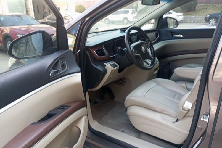 Used Buick GL8 2017 25S Luxury Version China V Standard
