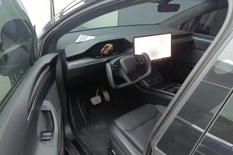 Used Tesla Model X 2023 Three-Motor All-Wheel-Drive Plaid Version
