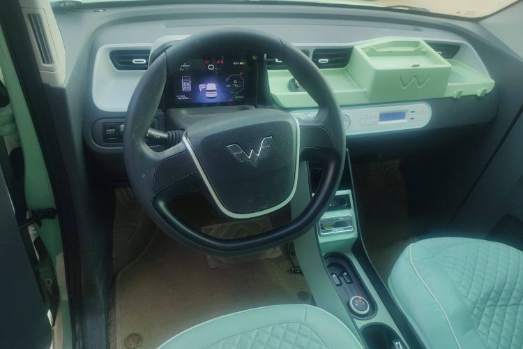 Used Wuling Hongguang MINIEV 2021 Macaron Fashion Model Lithium Iron Phosphate
