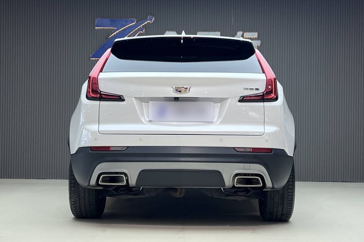 Used Cadillac XT4 2021 28T Two-Wheel Drive Leading Version
