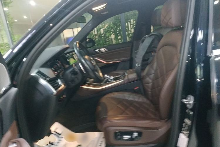 Used BMW X5 2022 Restyled xDrive 40Li Luxury Edition M Sport Package
