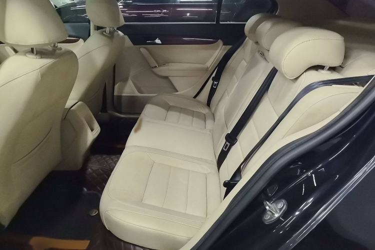 Used Volkswagen Lavida 2013 Restyled Classic 1.6L Automatic Comfort Edition
