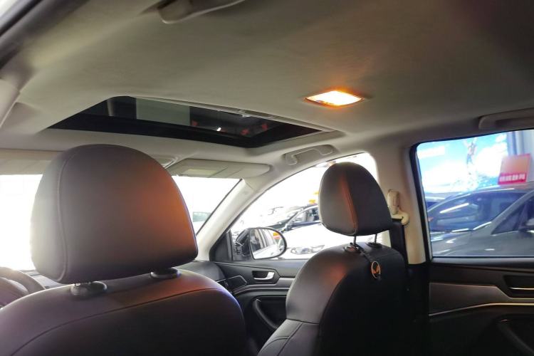 Used Haval H6 2018 Sport Edition 1.5T Automatic Two-Wheel Drive Prestige Model China V Standard
