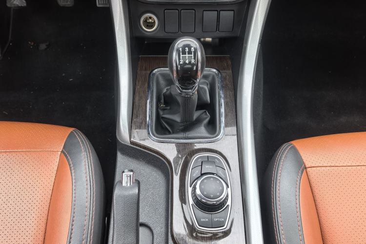 Used HYOSOW S3 2016 S3L 1.5L Manual Prestige Edition