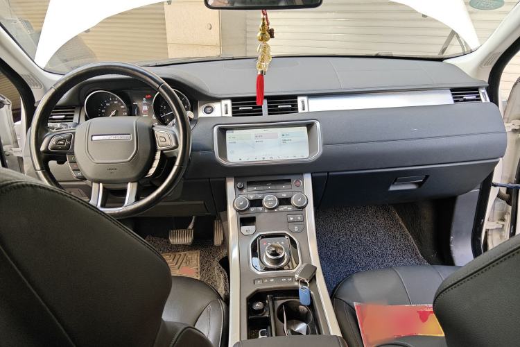 Used Land Rover Range Rover Evoque 2018 240 PS SE Smart Brilliance Edition