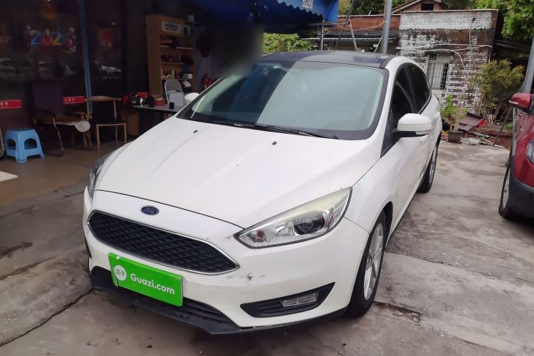 Used Ford Focus 2018 Two-Door Classic EcoBoost 125 Automatic Supercharged Style SmartDrive Edition