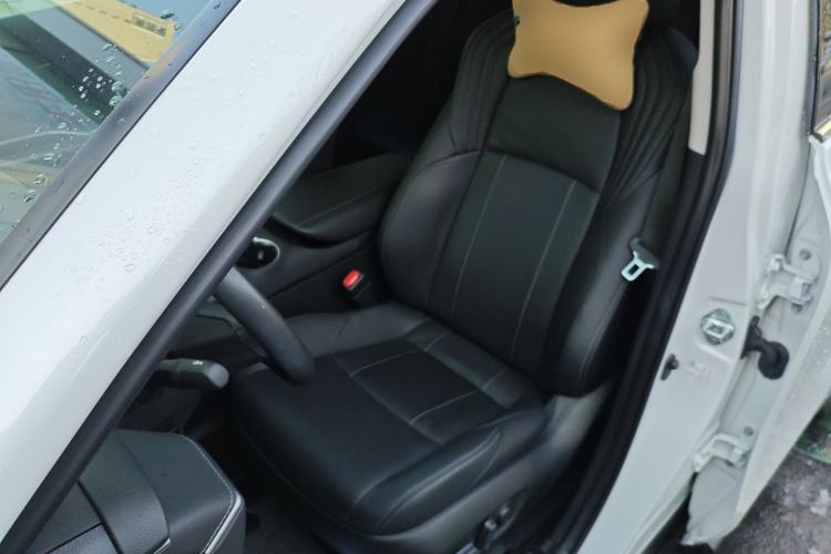 Used Toyota Harrier 2023 2.0L CVT Two-Wheel Drive Deluxe Edition