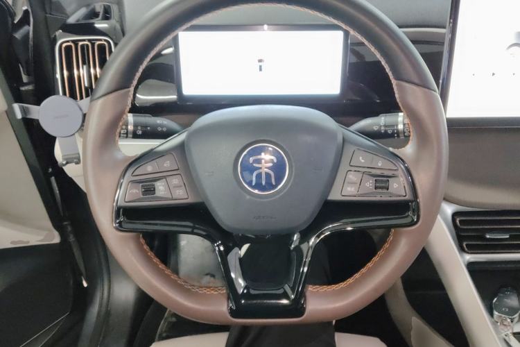 Used BYD Song Pro New Energy 2023 Champion Edition DM-i 110KM Beyond Model
