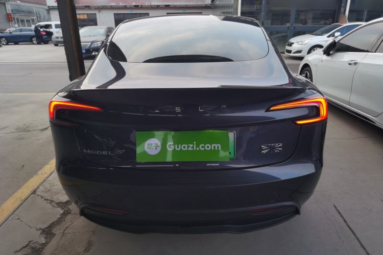 Used Tesla Model 3 2023 Long-Range All-Wheel-Drive Version

