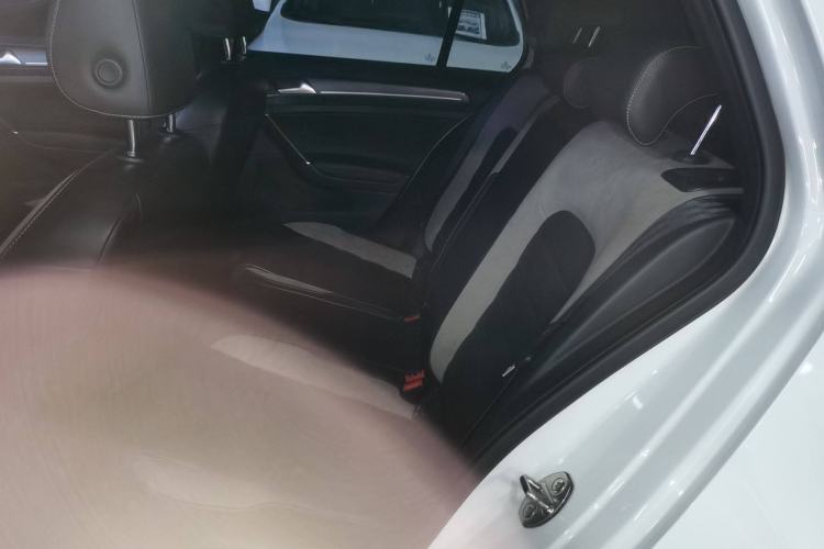 Used Volkswagen Golf 2017 280TSI Automatic R-Line Million-Vehicle Commemorative Edition
