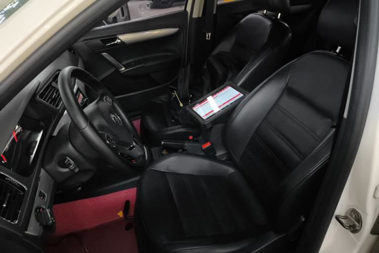 Used Volkswagen Gran Lavida 2013 1.6L Automatic Luxury Model
