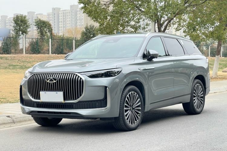 Used Chery Tiggo 9 2025 2.0T Automatic Two-Wheel Drive Luxury Edition 5 Seats
