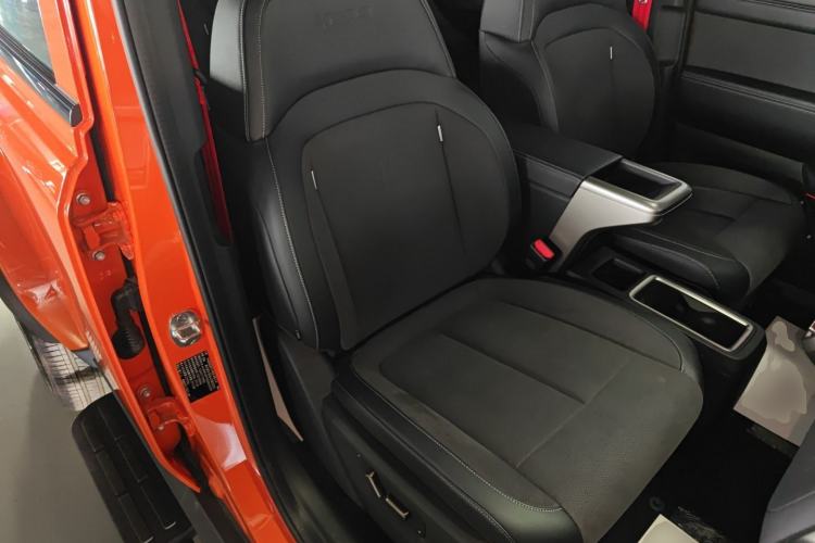 Used  V23 2026 Model V23S 501 Four-Wheel Drive Peak Performance Edition
