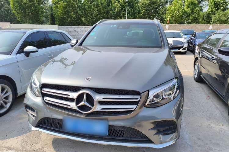 Used Mercedes-Benz GLC 2017 GLC 260 4MATIC Luxury Model
