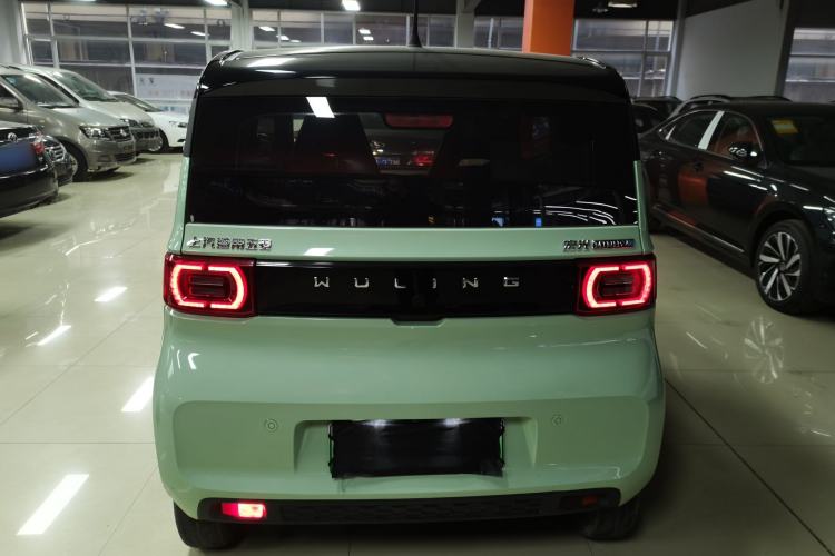 Used Wuling Hongguang MINIEV 2022 Macaron Premium Model – Lithium Iron Phosphate