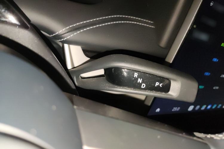 Used  SU7 2024 Rear-Drive Ultra-Long Range Advanced Pro-Level Intelligent Driving Version
