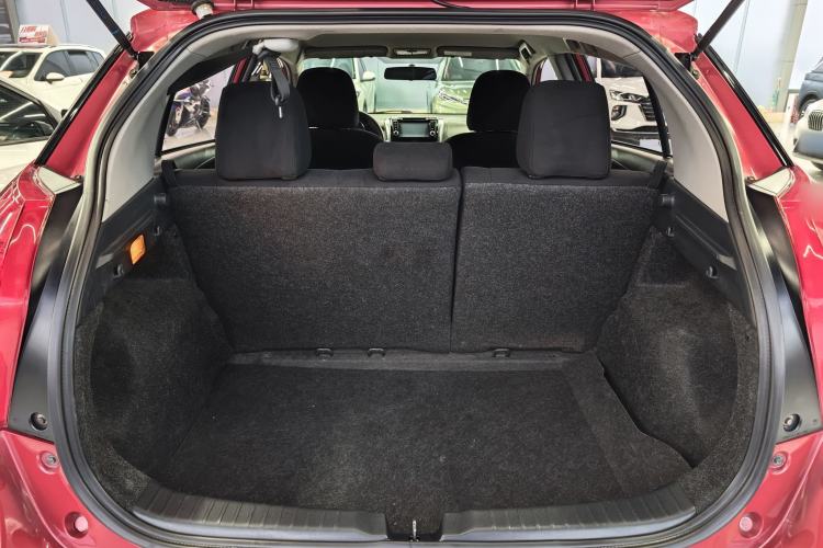 TDK.VehicleDetails.img