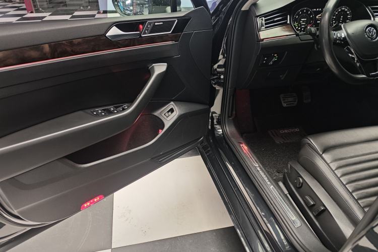 Used Volkswagen Magotan 2019 330TSI DSG Luxury Version China VI Standard
