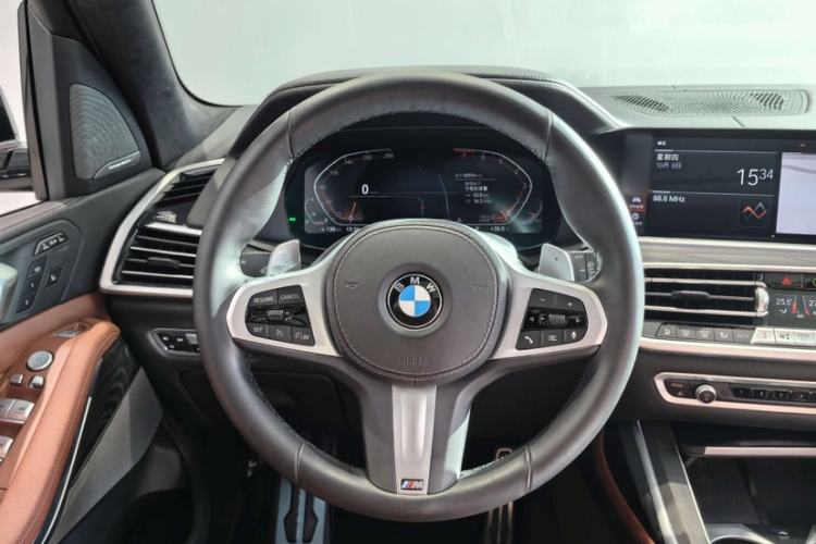 Used BMW X7 2021 Restyled xDrive40i Luxury Version with M Sport Package