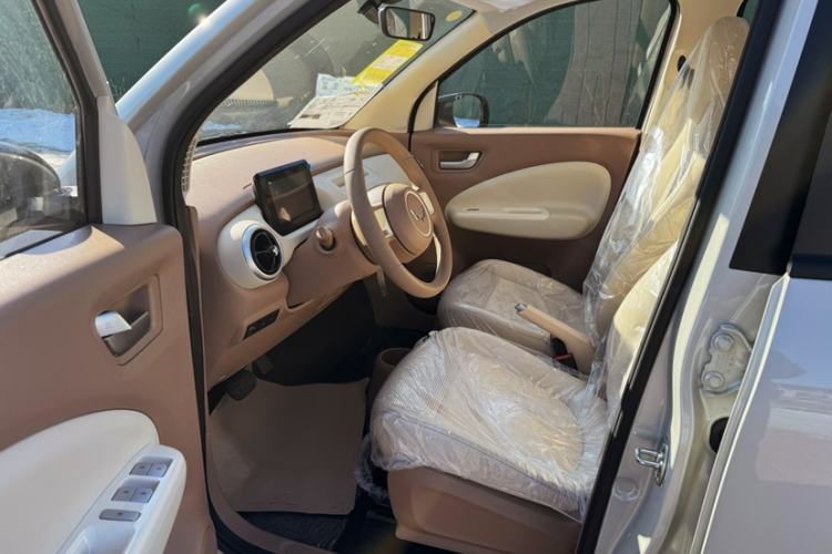 Used Wuling Hongguang MINIEV 2025 Four-Door Version Advanced Edition
