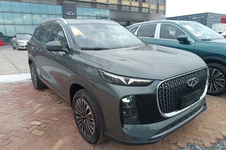 Used Chery Tiggo 8 PLUS C-DM 2025 1.5T 116 km Comfort Version 5 Seats