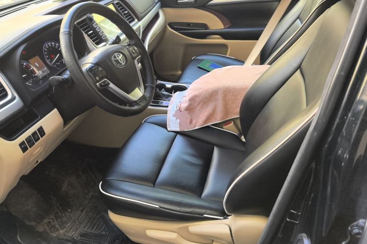 Used Toyota Highlander 2017 2.0T Four-Wheel Drive Elite Edition 7-Seater
