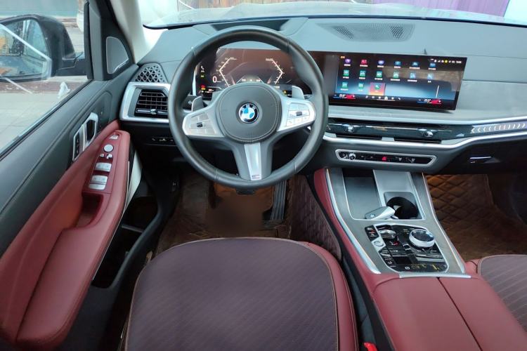 Used BMW X5 2023 xDrive 30Li Luxury M Sport Night Edition Package
