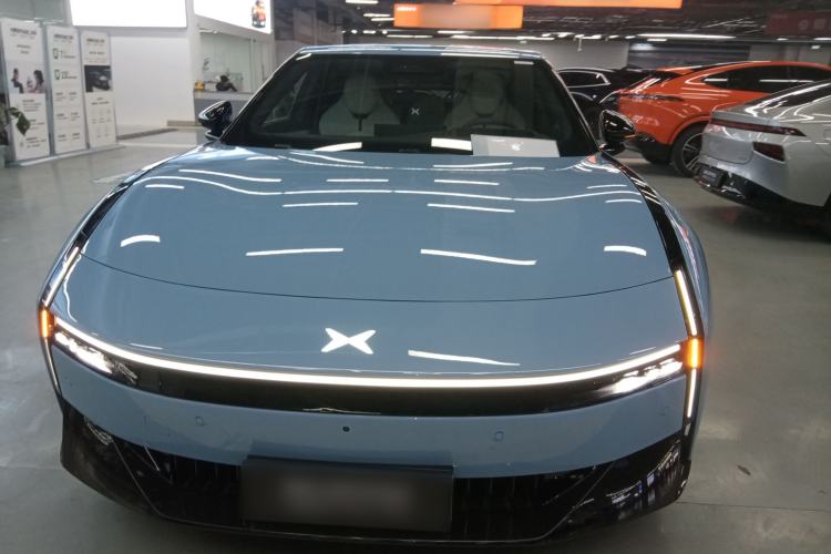 Used XPeng P7 
