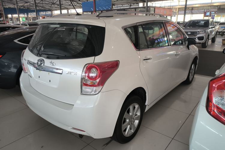 Used Toyota Verso 2014 Starlight 180E CVT Elite Edition