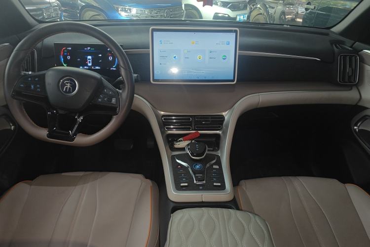 Used BYD Song Pro New Energy 2023 Champion Edition DM-i 71KM Beyond Model
