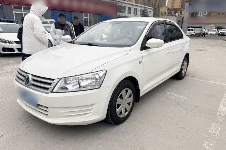 Used Volkswagen Santana 2015 1.6L Manual Fashion Edition
