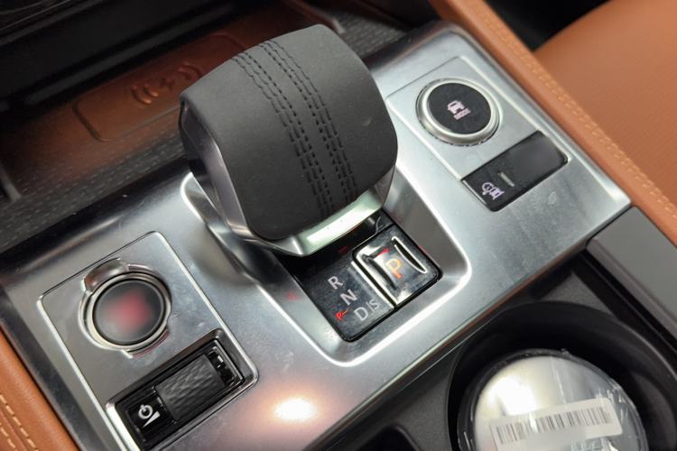 Used Jaguar F-PACE 2025 P250 R-Dynamic SE
