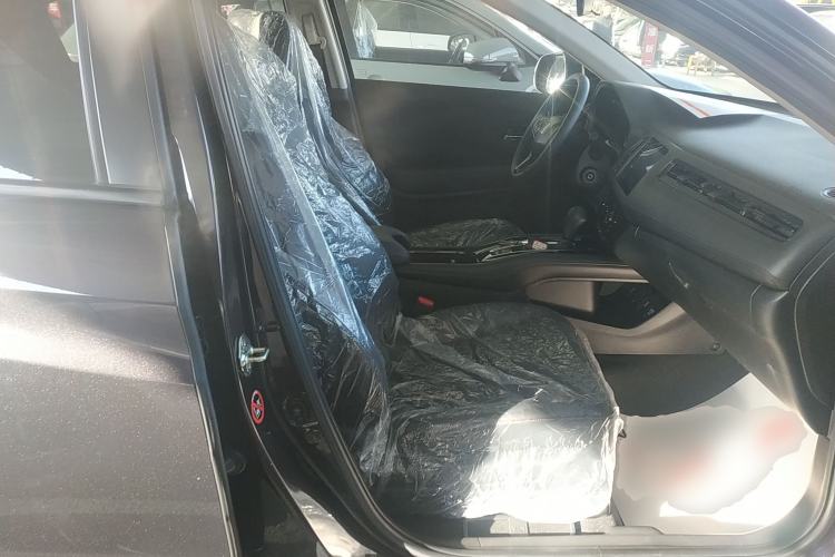 Used Honda Vezel 2020 1.5L CVT Pioneer Edition
