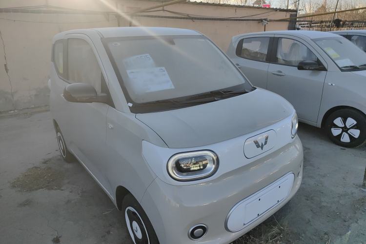 Used Wuling Hongguang MINIEV 2024 3rd Generation 215km Youth Edition
