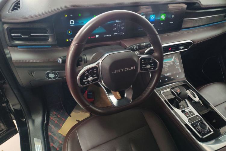 Used JETOUR X90 2023 Zilong 2.0T DCT Changsheng Edition 5-seater
