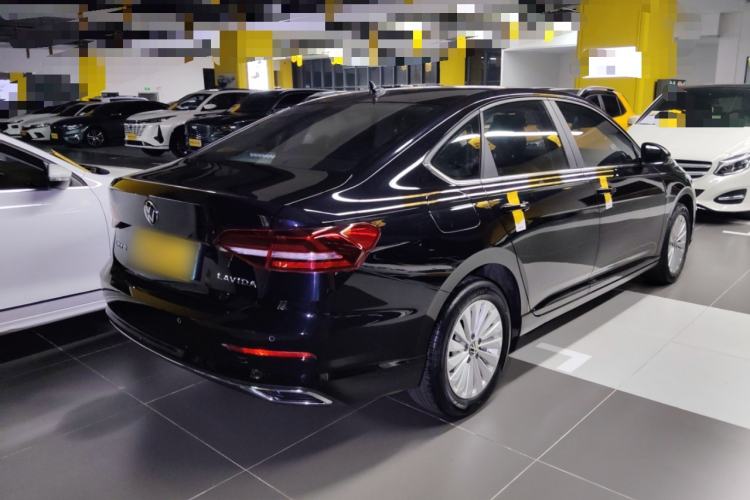 Used Volkswagen Lavida 2021 1.5L Automatic Comfort Edition
