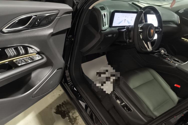 Used Hongqi HS3 PHEV 2025 Model 125km Jingwei PLUS 2 Millionth Anniversary Edition