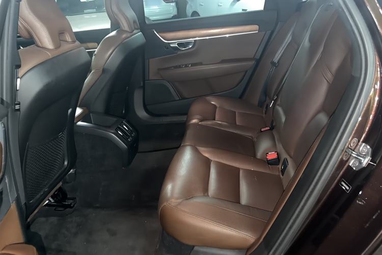 Used Volvo S90 2019 T5 Zhiyi Edition
