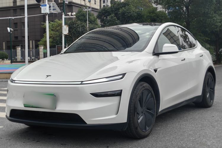 Used Tesla Model Y 2025 Rear-Wheel-Drive Version
