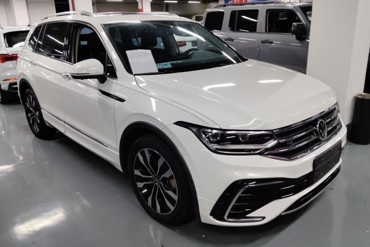 Used Volkswagen Tiguan L 2022 330TSI Automatic Two-Wheel Drive R-Line Enhanced Edition
