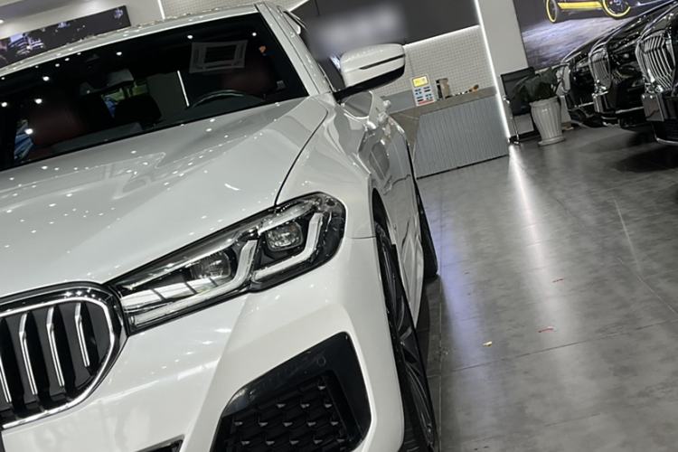 Used BMW 5 Series 2022 Second Facelift 530Li Leading Edition M Sport Package
