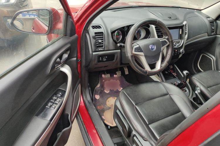 Used Changan CS35 2014 1.6L Manual Luxury Model China IV Standard