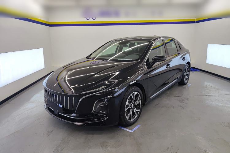 Used Hongqi E-QM5 2023 Base Travel Edition
