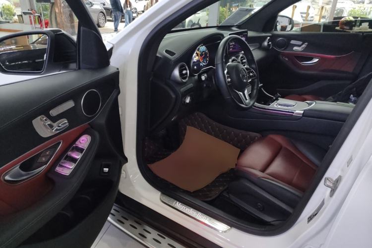 Used Mercedes-Benz GLC Coupe 2021 GLC 300 4MATIC Coupe SUV
